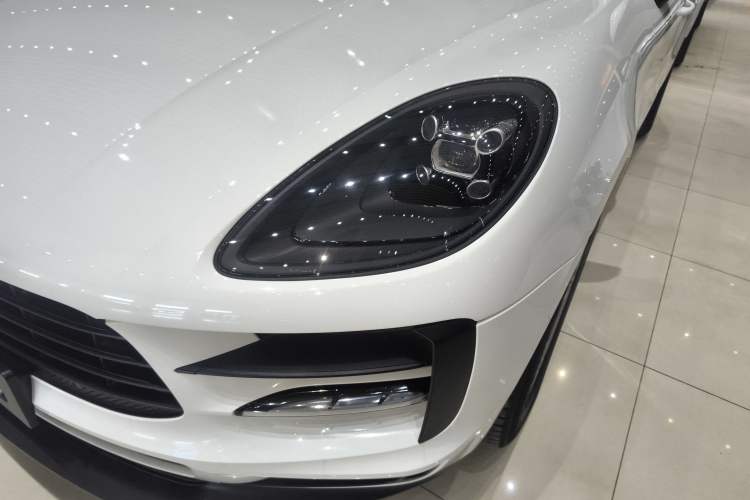 Used Porsche Macan 2018 Macan 2.0T Left Front Headlight