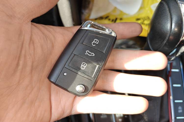 Used Volkswagen Tharu 2019 280TSI Two-Wheel Drive Luxury Version China VI Standard
