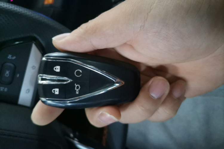 Used CHANGAN UNI-V 2024 1.5T Prestige Sport Edition
