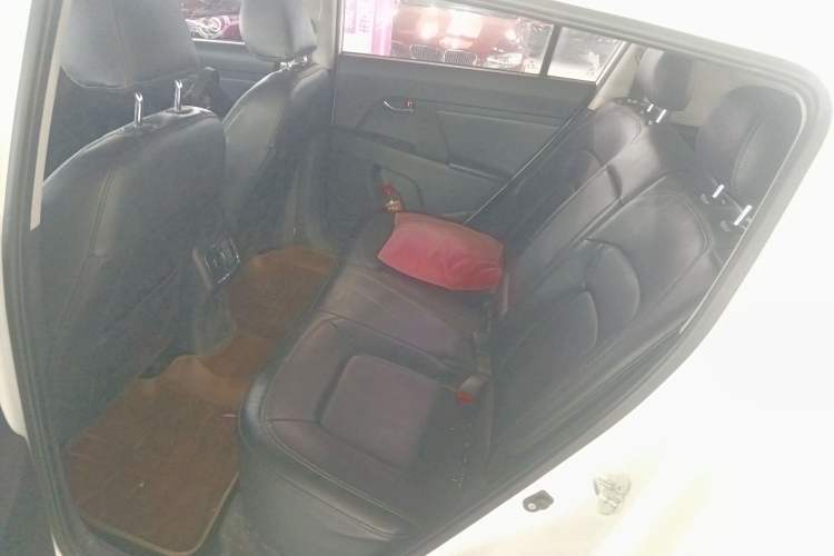 Used Kia Sportage R 2015 2.0L Automatic Two-Wheel Drive GLS
