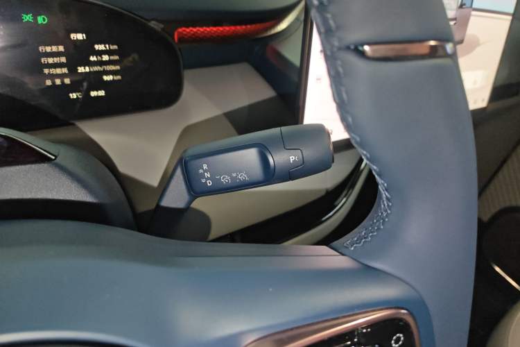 Used Zeekr MIX 2025 Long-Range Intelligent Driving Edition
