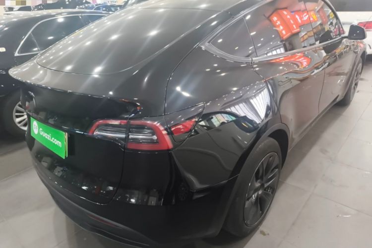 Used Tesla Model Y 2023 Rear-Wheel-Drive Version Rear Right 45 Deg