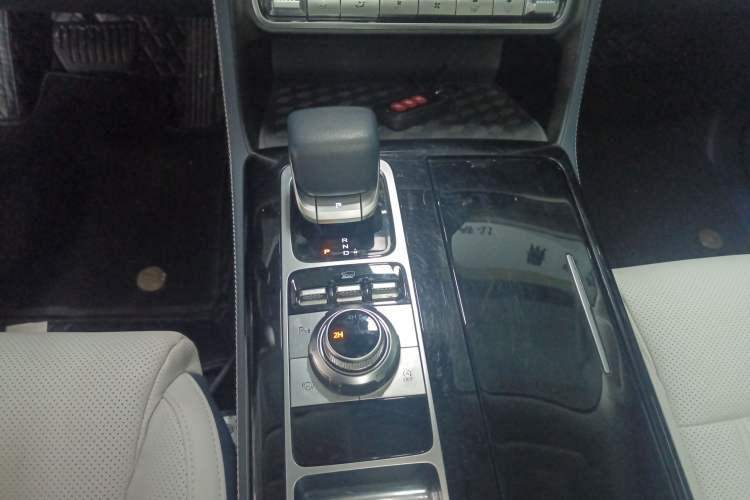 Used BAIC Off-Road BJ60 2022 2.0T Weekend Edition Five-Seater
