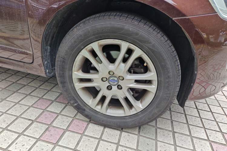 Used Volvo XC60 2015 T5 Smart Upgrade Model