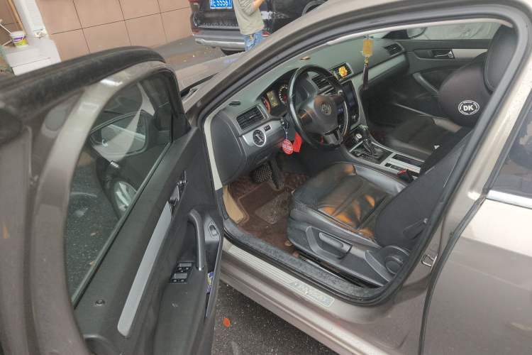 Used Volkswagen Passat 2013 1.8TSI DSG Prestige Edition