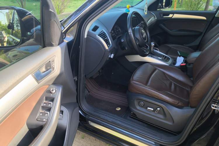 Used Audi Q5 2015 40 TFSI Technology Edition
