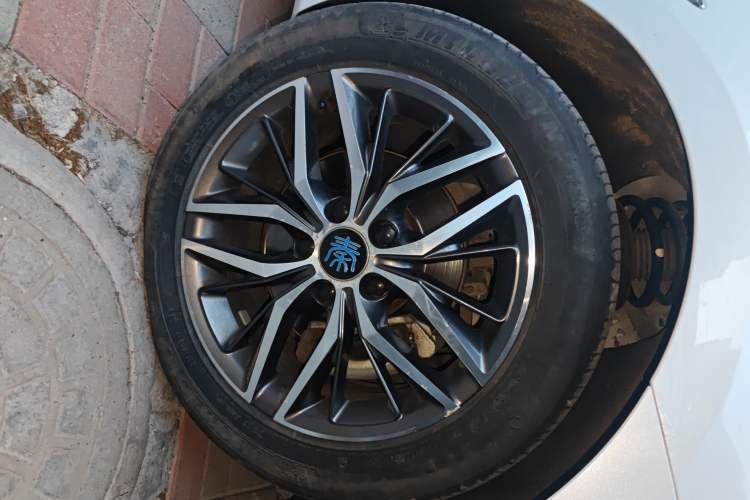 Used BYD Qin Pro New Energy 2018 DM 1.5TI Automatic Smart Connect Enjoyment Model