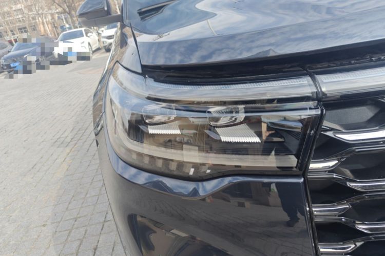 Used Ford Explorer 2023 EcoBoost 285 4x4 ST-LINE 7-Seater Right Front Headlight