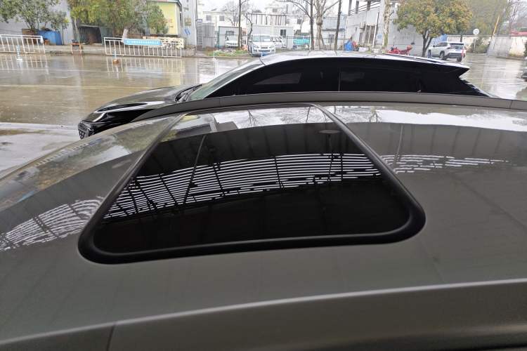 Used Geely Auto Vision X3 2017 1.5L Automatic Luxury Model
