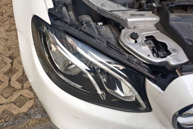 Used Mercedes-Benz E-Class 2019 Restyled E 300 L Sporty and Stylish Edition
