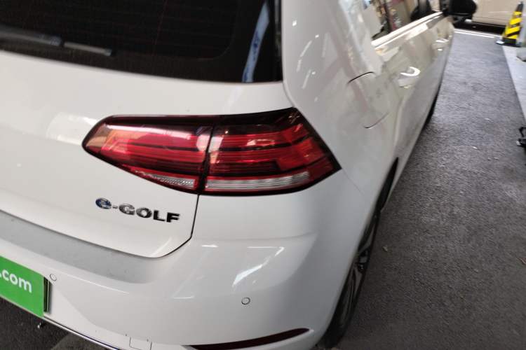 Used Volkswagen Golf Pure Electric 2020 Chari