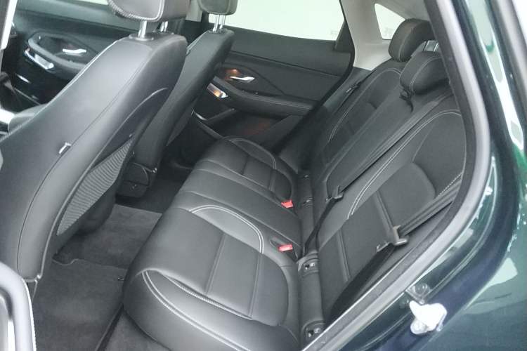 Used Jaguar E-PACE 2024 YAO Black Sport Edition R-DYNAMIC SE BLACK