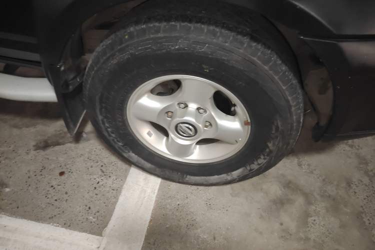 Used Dongfeng Oting 2007 2.4L Manual Two-Wheel Drive Luxury Edition
