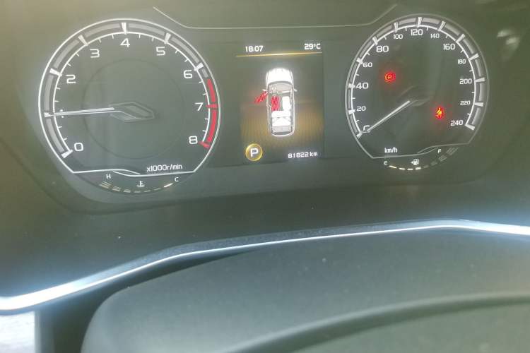 Used Geely Auto Coolray 2019 260T DCT Knight China VI Standard Odometer Close Up