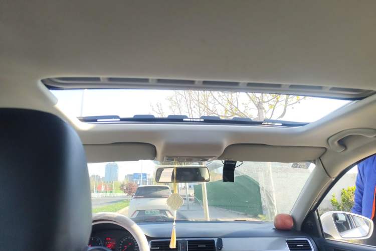 Used Volkswagen Santana 2013 1.6L Manual Comfort Edition Headliner