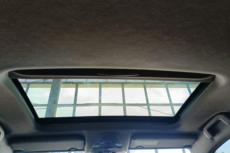 Used Toyota IZOA 2022 2.0L Yixing Version
