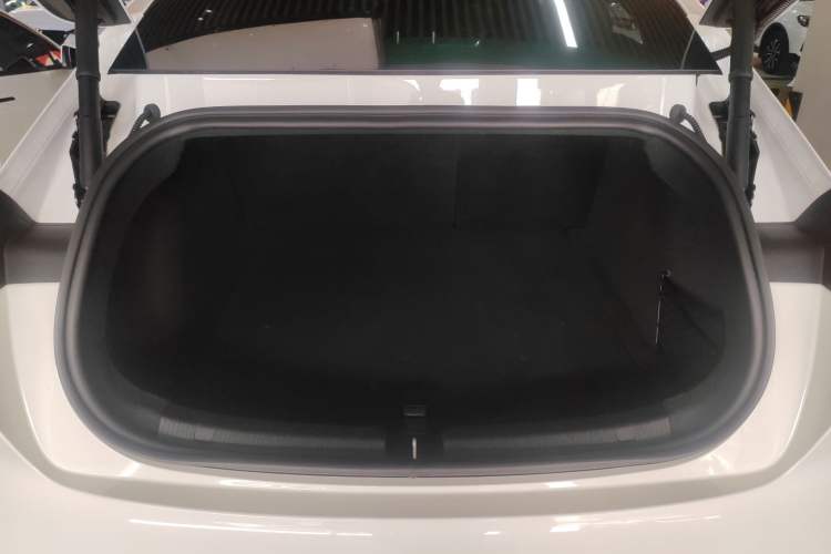 Used Nio ET5 2024 75 kWh