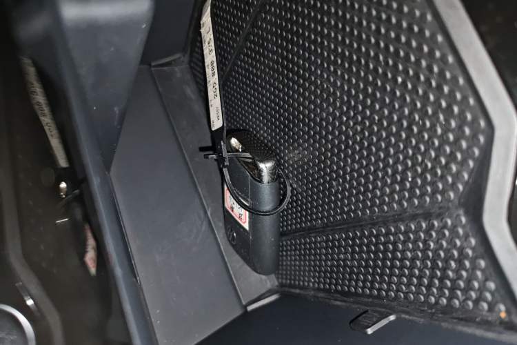 Used Volkswagen T-ROC 2022 280TSI DSG Two-Wheel Drive Elite PLUS