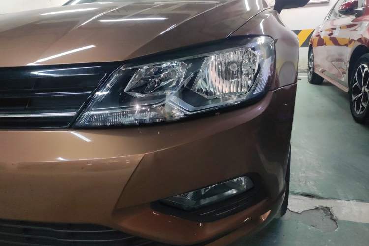 Used Volkswagen Lamando 2018 230TSI DSG Fashion Edition
