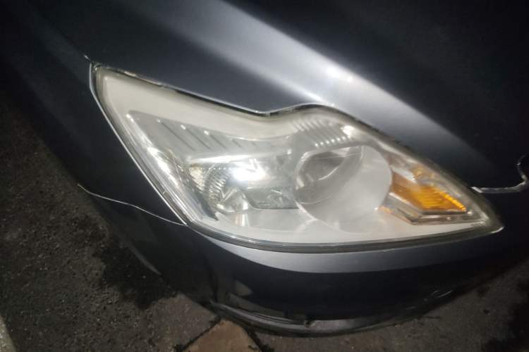 Used Ford Focus 2012 Sedan Classic 1.8L Automatic Fashion Edition
