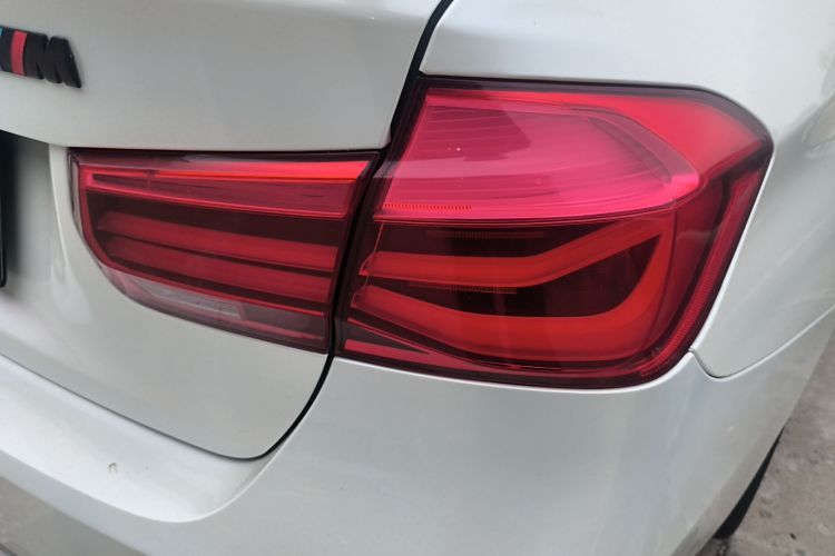 Used BMW 3 Series 2016 328i M Sport Right Rear Taillight