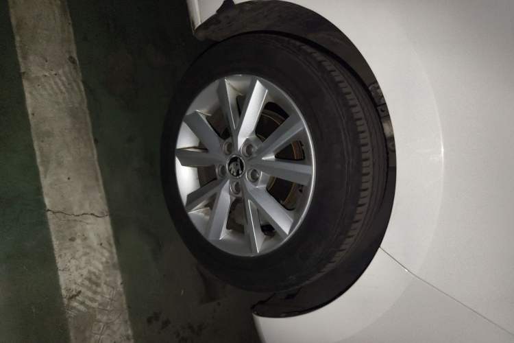 Used Skoda Rapid 2016 1.4L Manual Trend Edition
