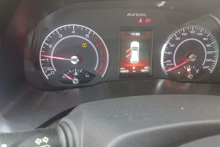 Used Haval F5 2020 1.5T DCT Type I Odometer Close Up