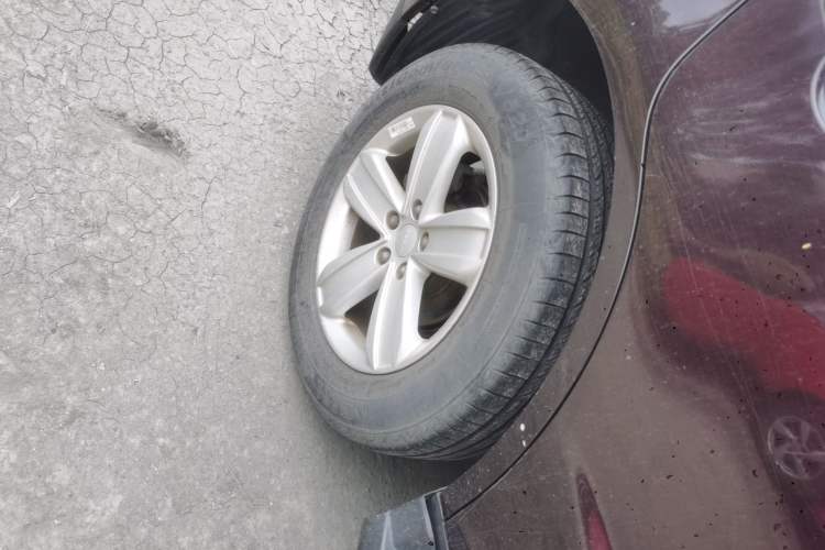 Used Geely Auto SX7 2013 2.0L Automatic Prestige Edition
