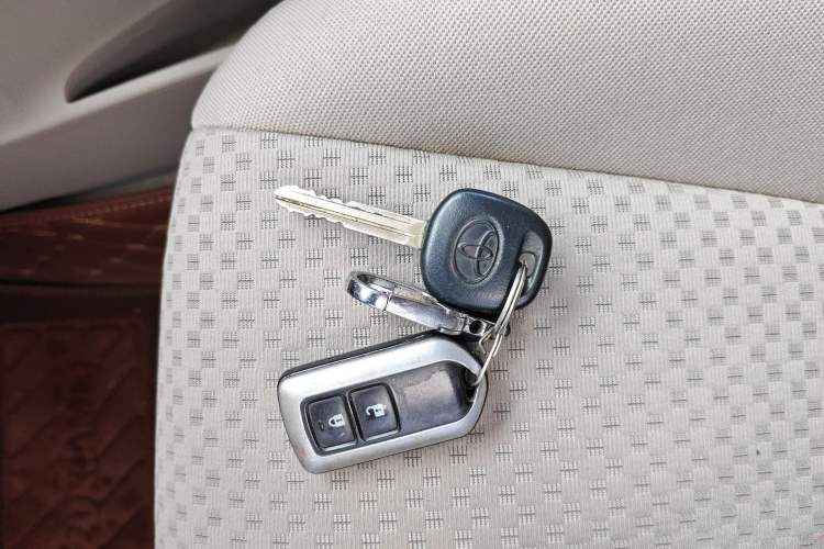 Used Toyota Verso 2015 180E CVT Crossover Edition
