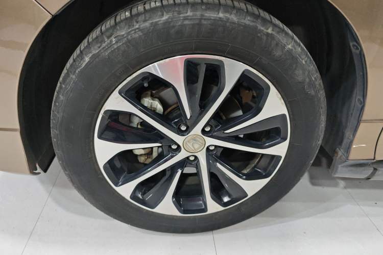 Used Honda Avancier 2017 240TURBO Two-Wheel Drive Comfort Version
