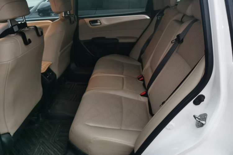 Used Honda Jade 2016 1.8L Automatic Comfort Elite Version 5 Seats