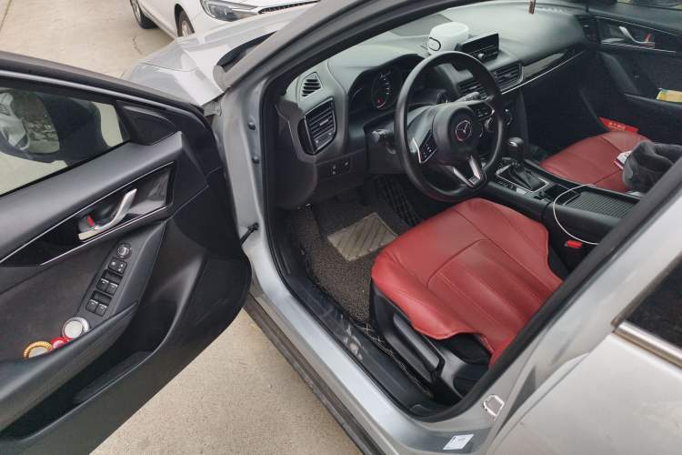 Used Mazda CX-4 2021 2.0L Automatic Two-Wheel Drive Blue Sky Dynamic Edition