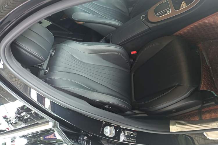 Used Mercedes-Benz E-Class 2019 Restyled E 300 L Luxury Edition