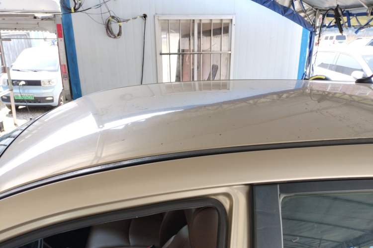 Used BYD S6 2014 2.0L Manual Luxury 5-Seater
