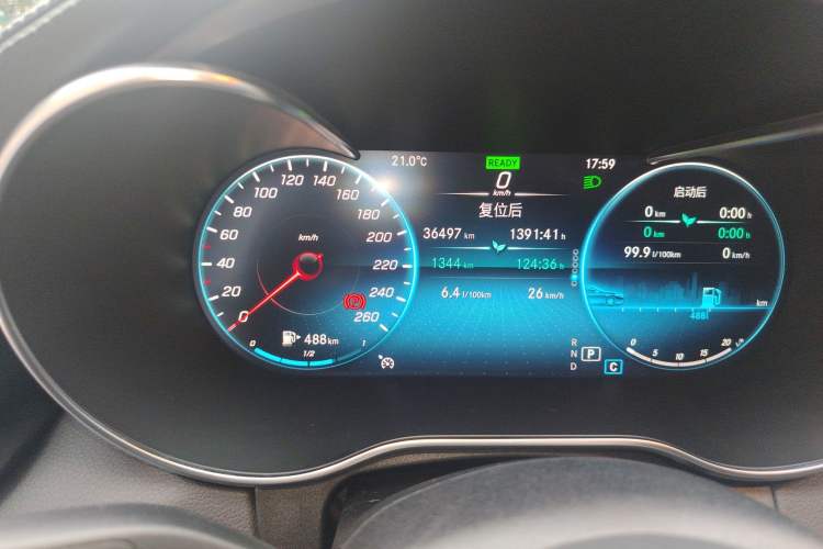 Used Mercedes-Benz C-Class 2021 C 260 L Sport Edition Odometer Close Up