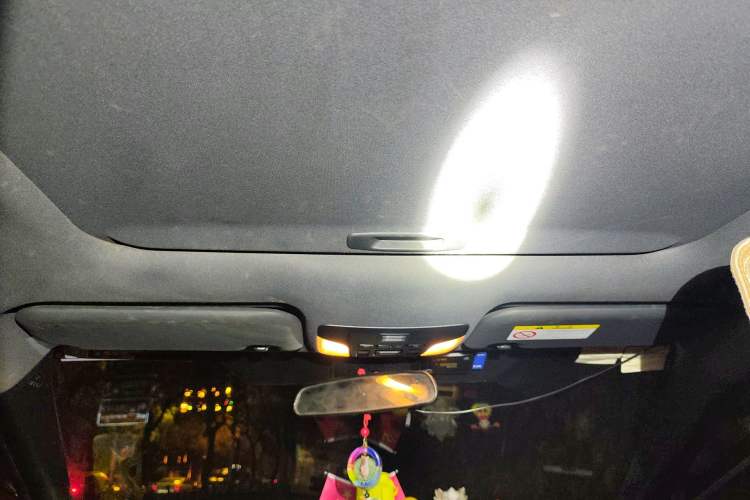 Used Toyota Levin 2021 Dual-Engine 1.8H E-CVT Luxury Edition Headliner