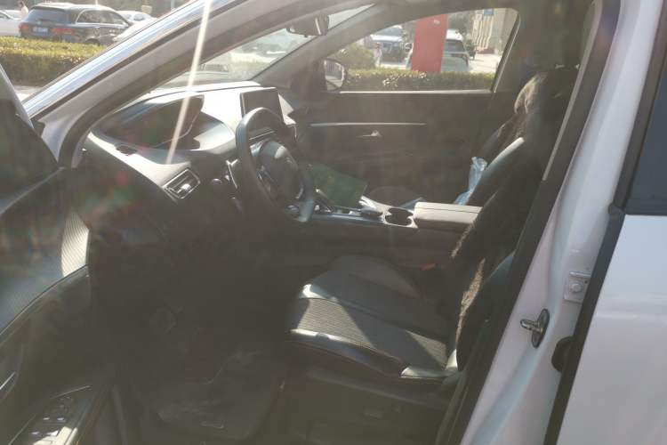 Used Peugeot 5008 2019 380THP 7-Seater Elite Edition