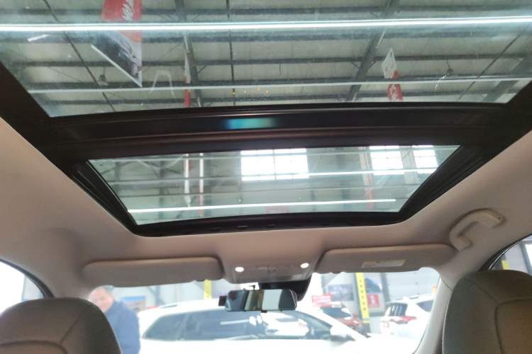 Used Nissan X-Trail 2019 2.0L CVT Smart Connect Comfort Edition 2WD
