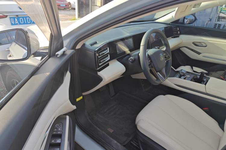 Used BYD Qin L 2024 DM-i 120KM Leading Model