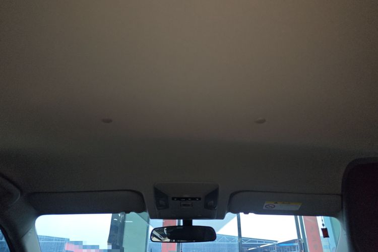 Used Toyota Wildlander 2023 2.0L CVT Two-Wheel Drive Leading Edition
