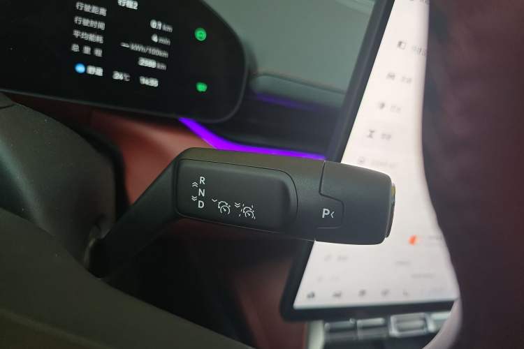 Used Zeekr 007GT 2025 Rear-Drive Intelligent Driving Version 75 kWh Gear Lever