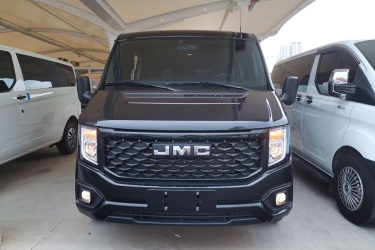 Used JMC Fushun 2025 2.0T 6MT Diesel Short-Wheelbase Low-Roof Commercial Multi-Purpose Passenger Vehicle with 5/6 Seats and Twin-Swing Tailgate