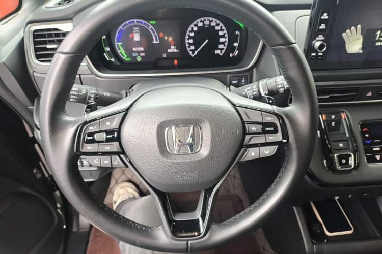Used Honda Elysion 2024 2.0L eHEV Luxury Edition