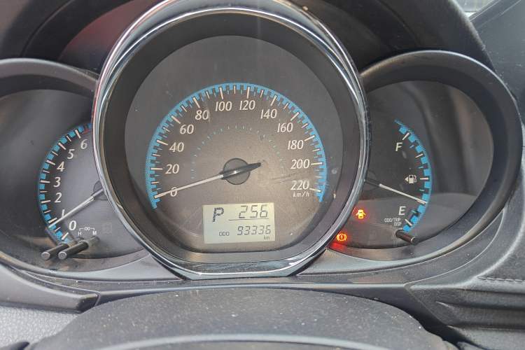 Used Toyota YARiS L Zhi Xuan 2016 Revised 1.5E CVT Charming Edition