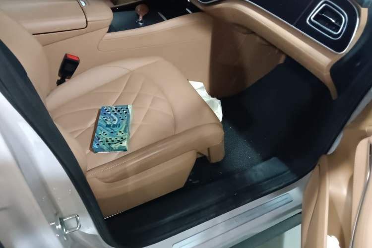 Used Rising R7 2024 Advanced Edition