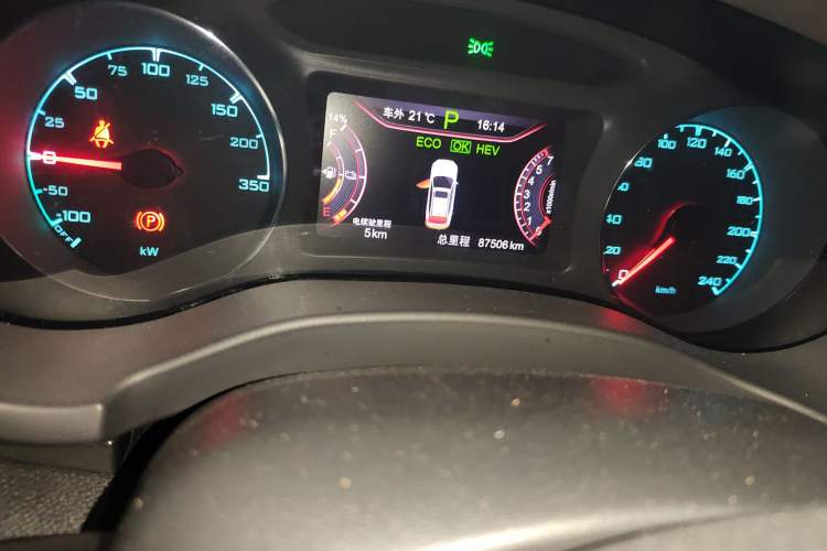 Used BYD Song New Energy 2017 Song DM 1.5TID All-Wheel Drive Luxury Model
