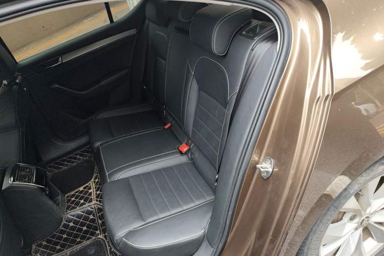 Used Skoda Superb 2019 Facelifted TSI280 DSG Comfort Edition