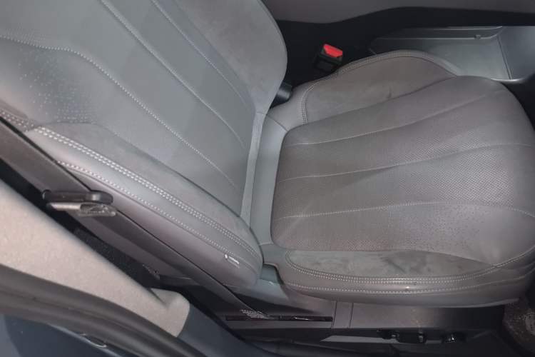 Used Lynk & Co 07 2024 EM-P 126 Long-Range Ultra