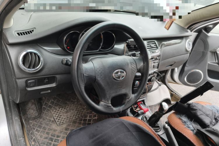 Used JAC Group Heyue 2012 1.5L Manual Luxury Version