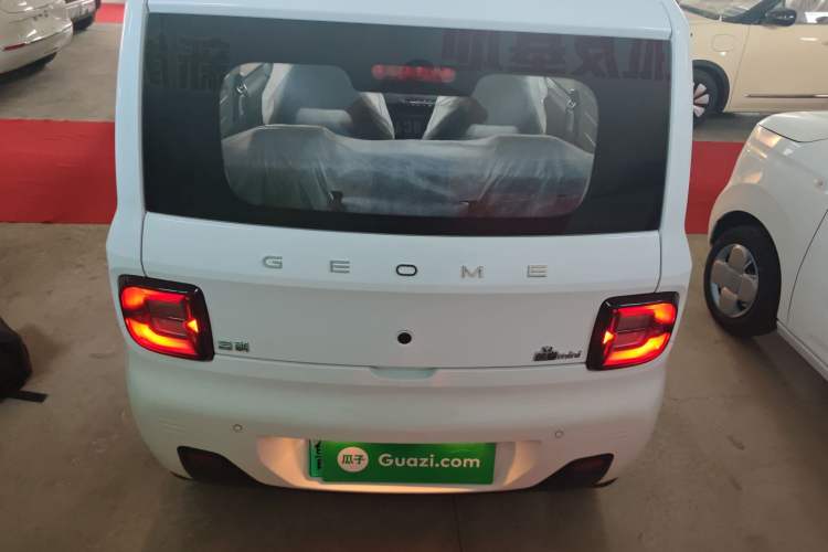 Used Geely Galaxy Panda 2024 Panda Mini 200km Endurance Bear Rear